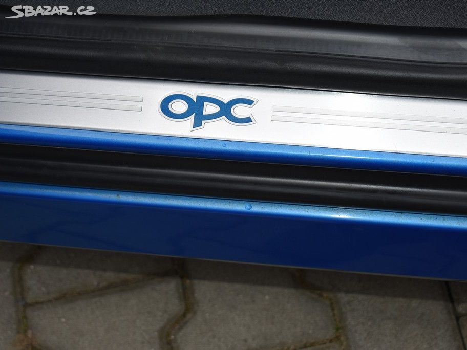 Opel Vectra Originál OPC combi, 206 kW, modrá meta