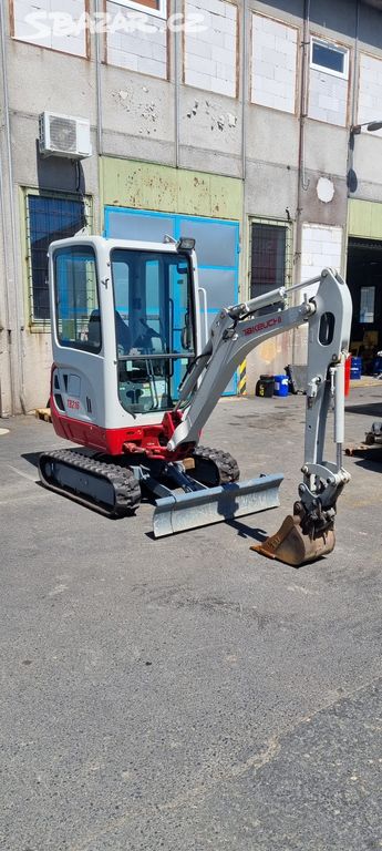 Minibagr Takeuchi TB216 1.8t