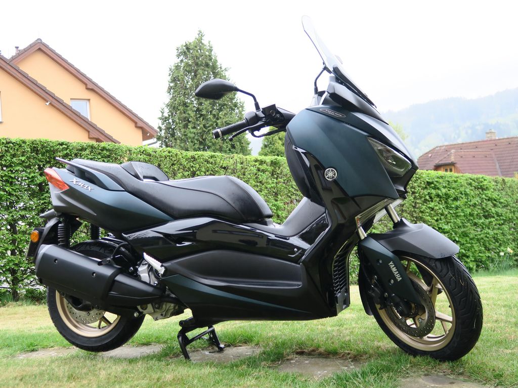 YAMAHA X MAX 300 TECH MAX, r.v.2023, 1.000 km