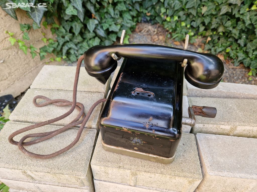 Předválečný/válečný polský telefon PTZ MB38 1941