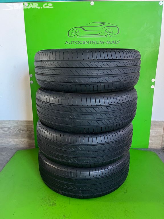 Zánovní letní pneu 235/60 r18 103W Michelin č.207