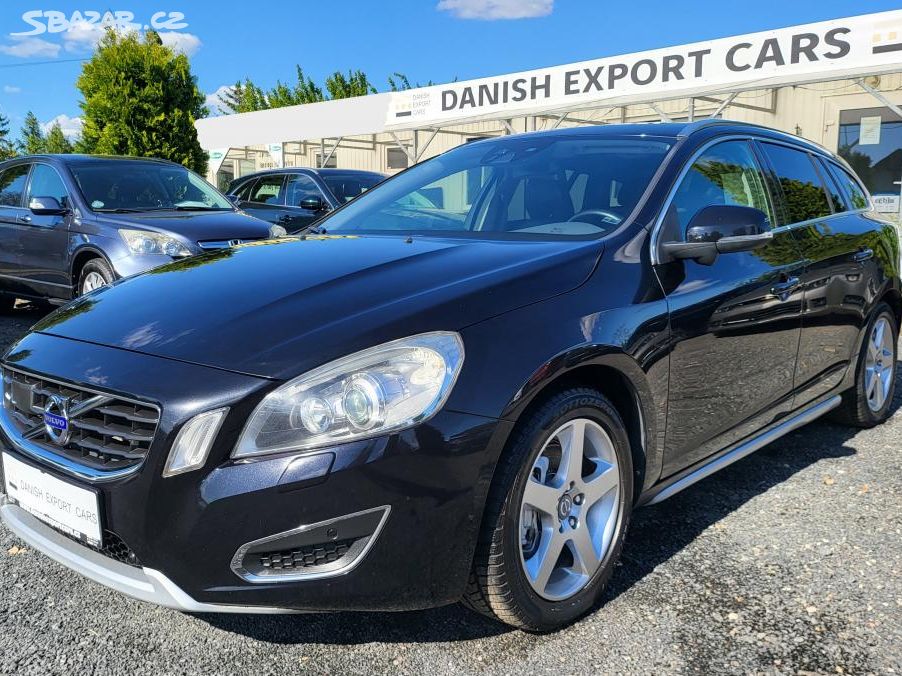 Volvo V60, T6 224kW AWD R-design