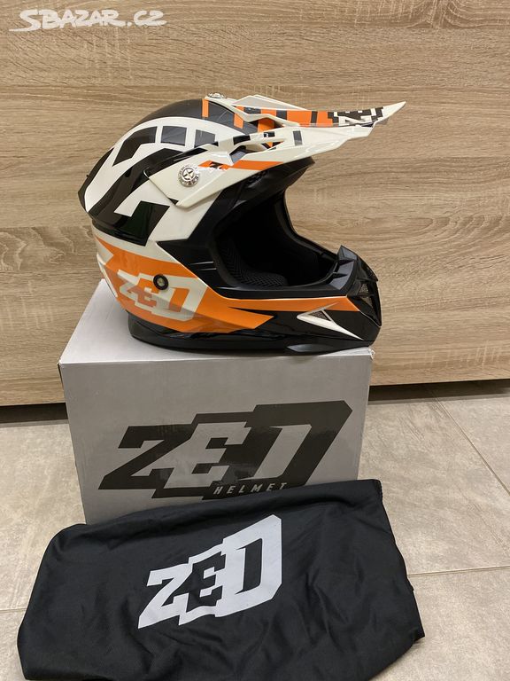 Enduro helma na motorku, čtyřkolku ZED, vel. S, M