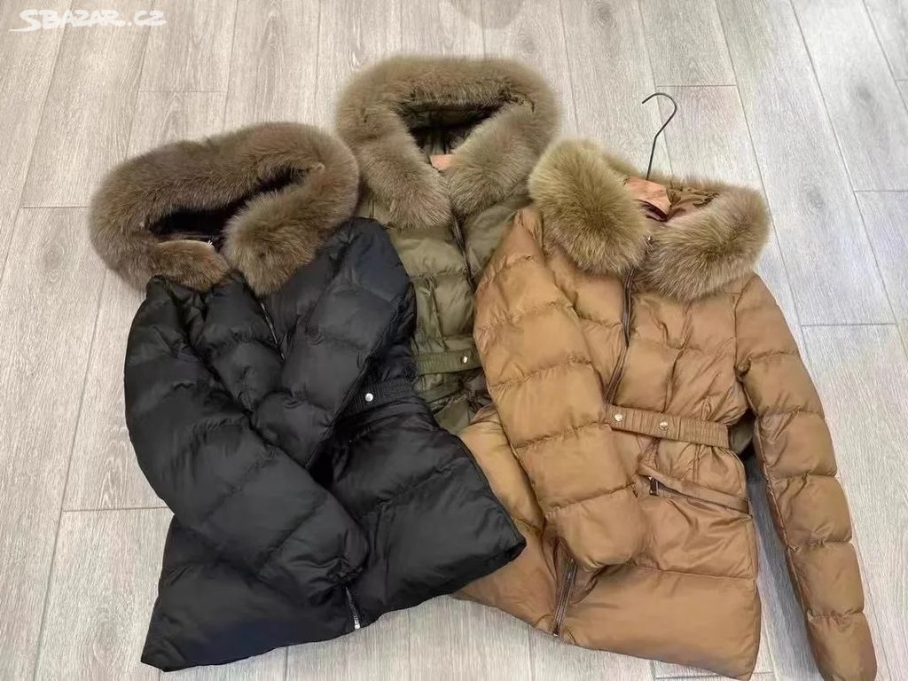 moncler dámská péřová bunda