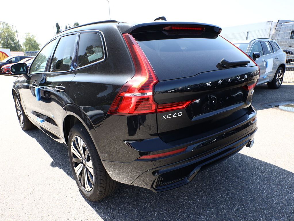 XC60 T6 Hybrd 4x4 Aut Pano ACC AL19 4Výhř Kam 7/24