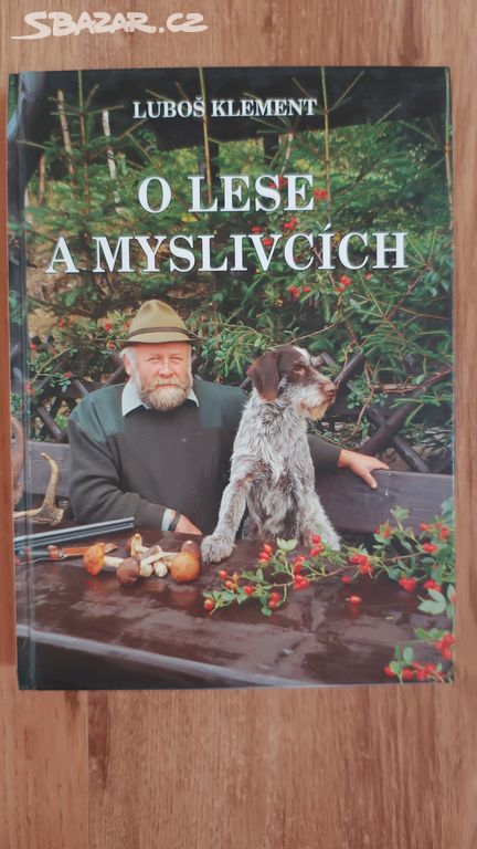 O lese a myslících