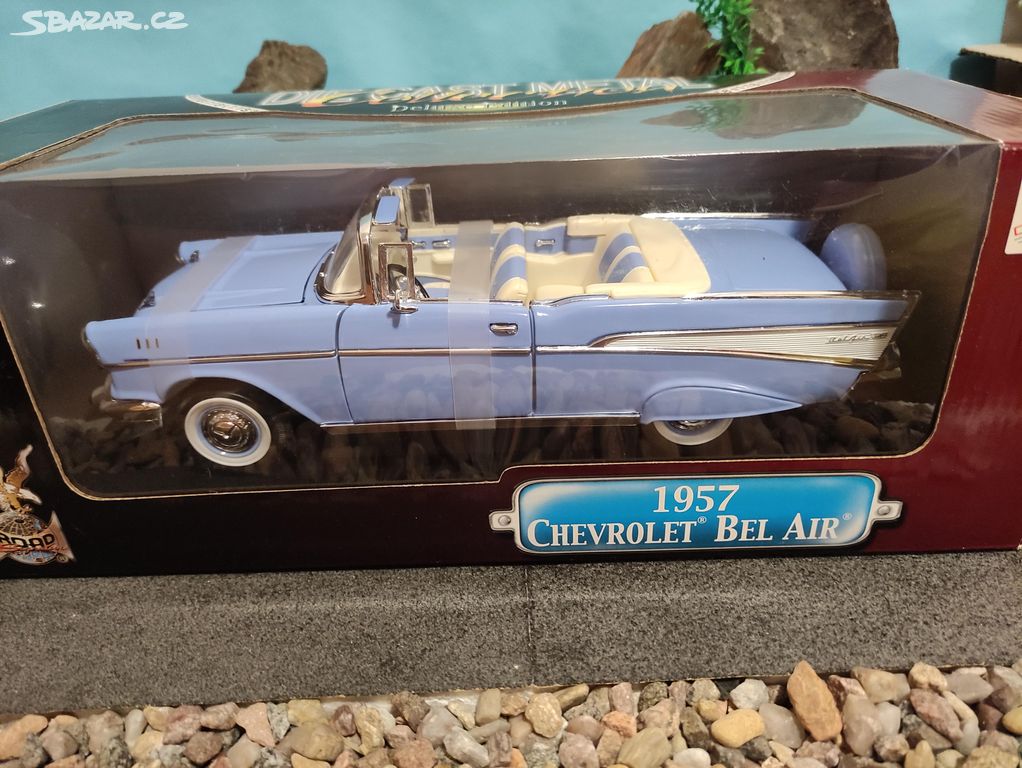 Prodám nový model 1:18 Chevrolet bel air 1957