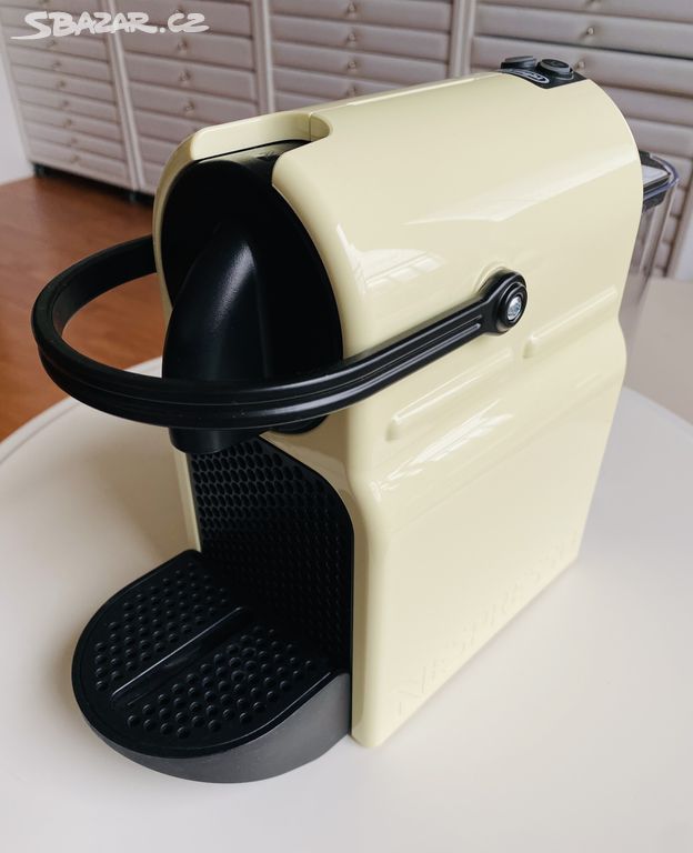 Nespresso DeLonghi Inissia Creamy White