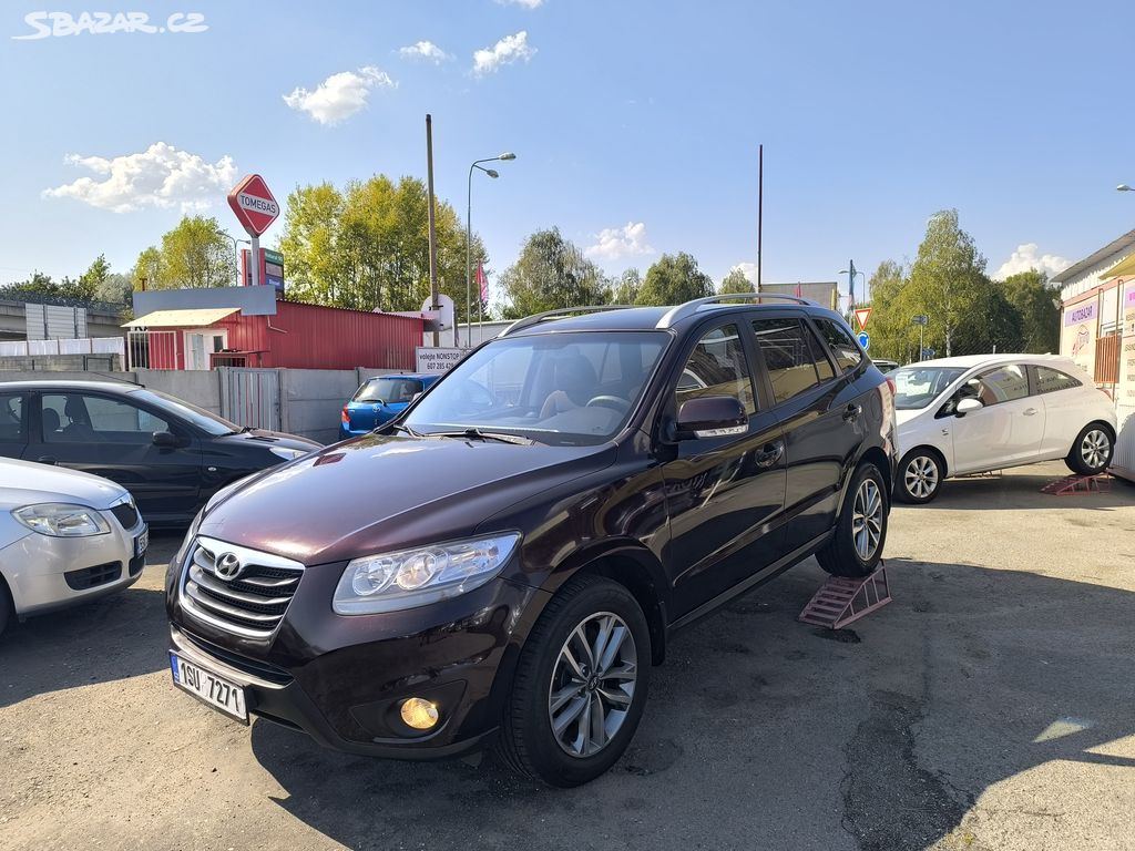 Hyundai Santa Fe 2.2 CRDi 145kW 4x4 ČR původ,Tažné