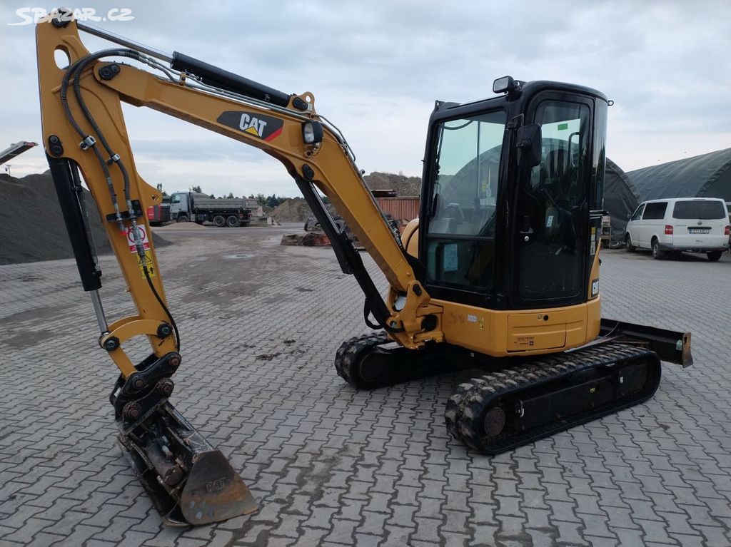 Minibagr CAT 303.5 ECR