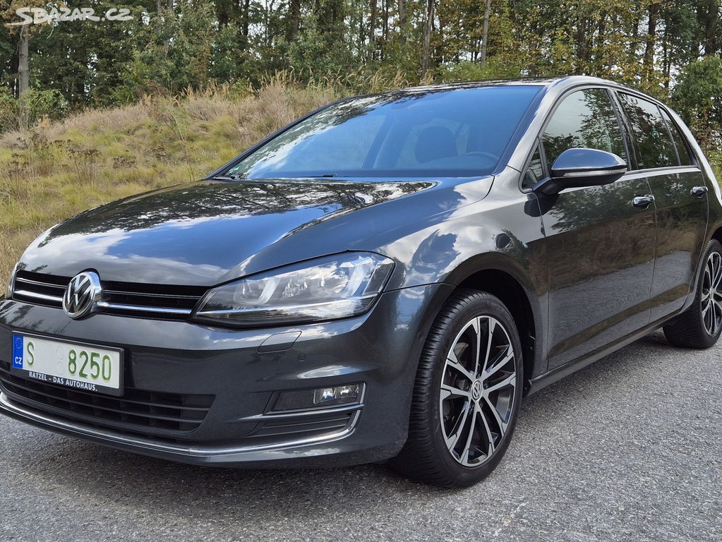 VW Golf VII 2.0 TDI 4Motion 1 maj serv kniha.