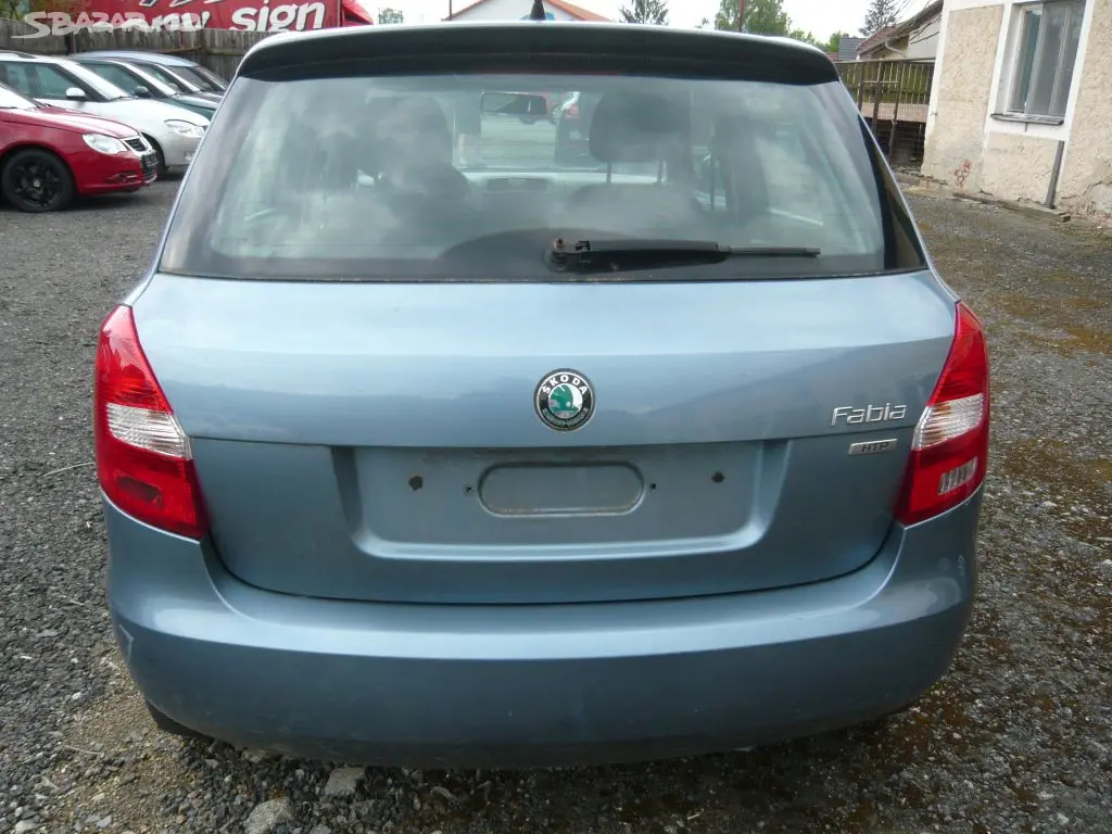 ŠKODA FABIA II 1,2i-bez dokladú na ND - fotka 6