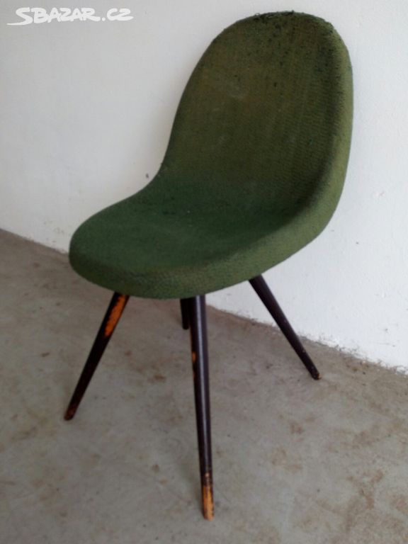 Stará skořepinová židle