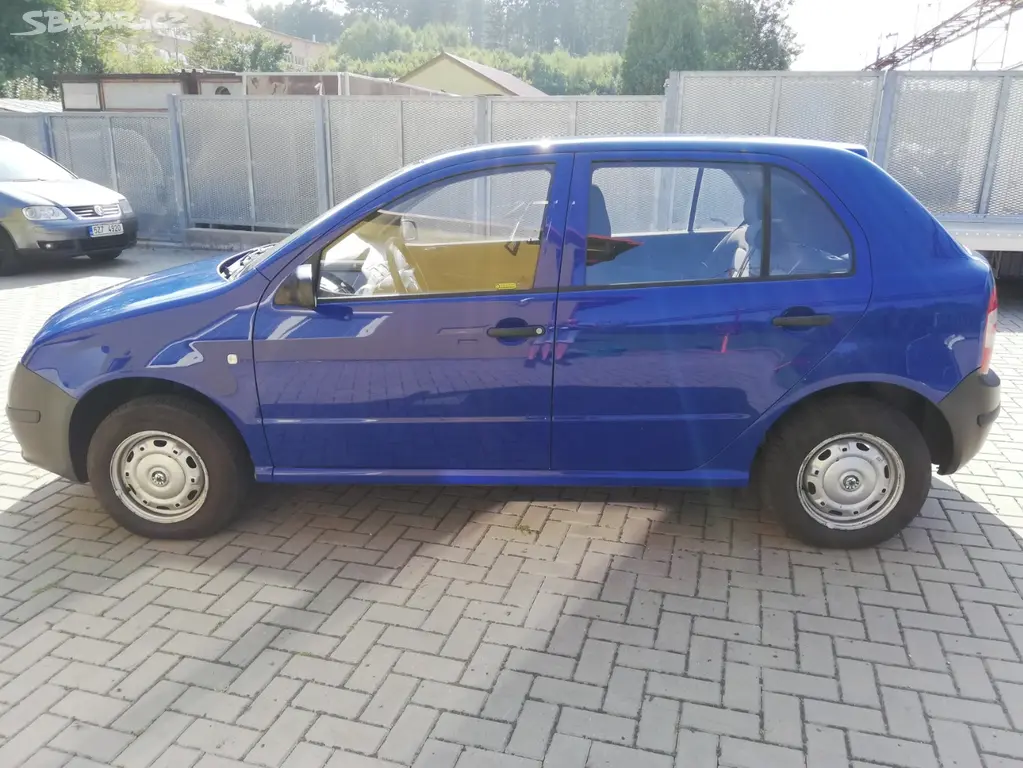 Škoda Fabia 1,2i, první majitel - fotka 2