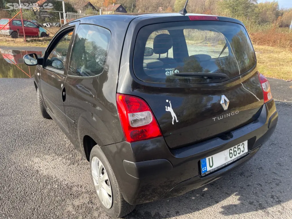 Renault Twingo 1.2i 43kw,r.2010, nová stk - fotka 4