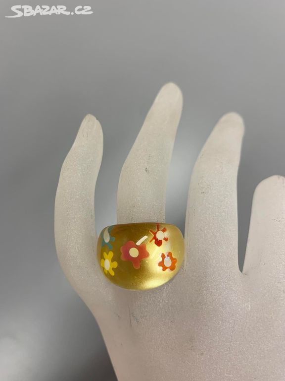 Prsten s květinkami Žlutý PZ19 vel. 51-52