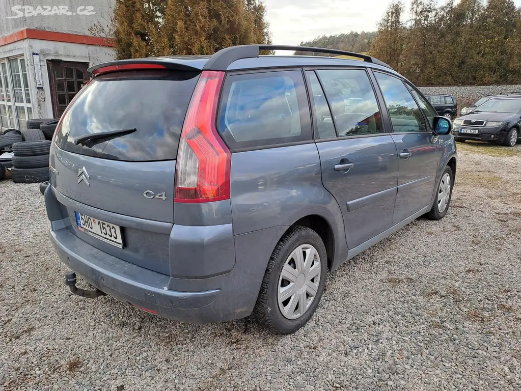 Citroen Grand C4 Picasso 1,6 HDI, 7 mist, automat - fotka 3