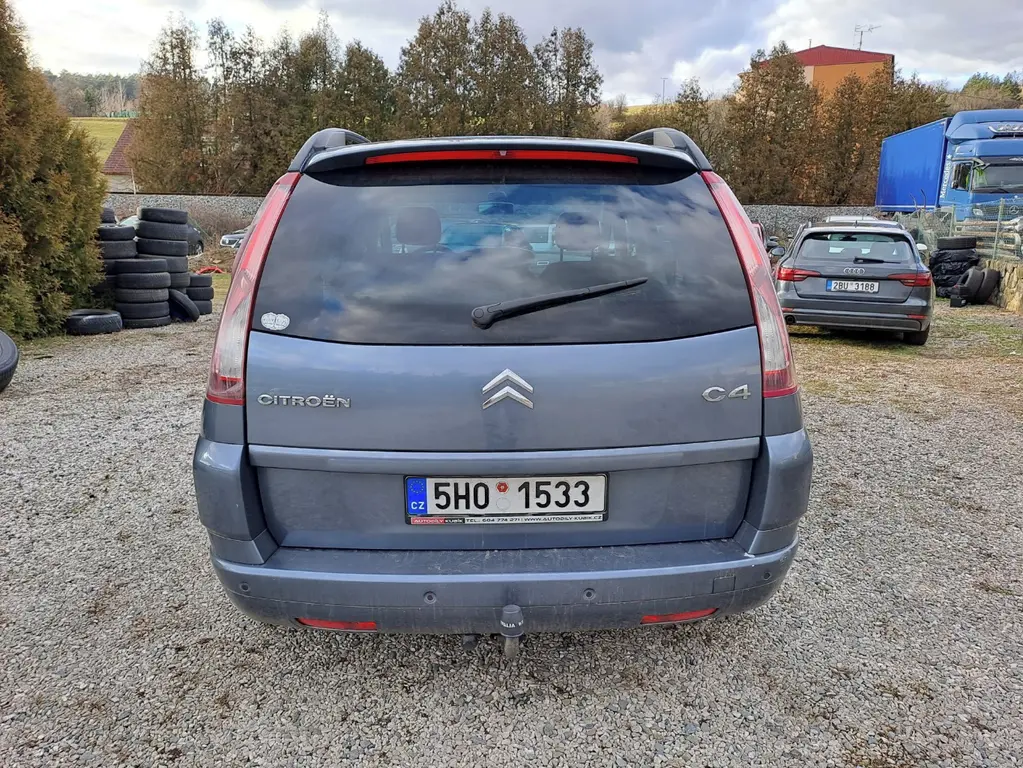 Citroen Grand C4 Picasso 1,6 HDI, 7 mist, automat - fotka 4