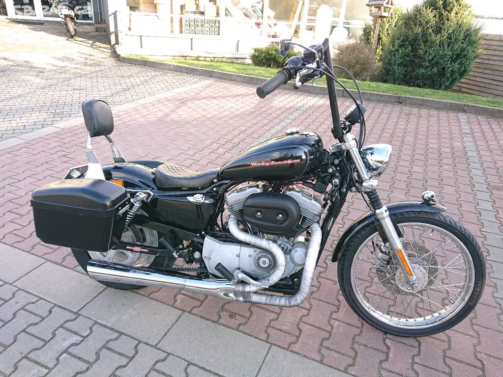 Harley-Davidson XL 883 Custom 2005