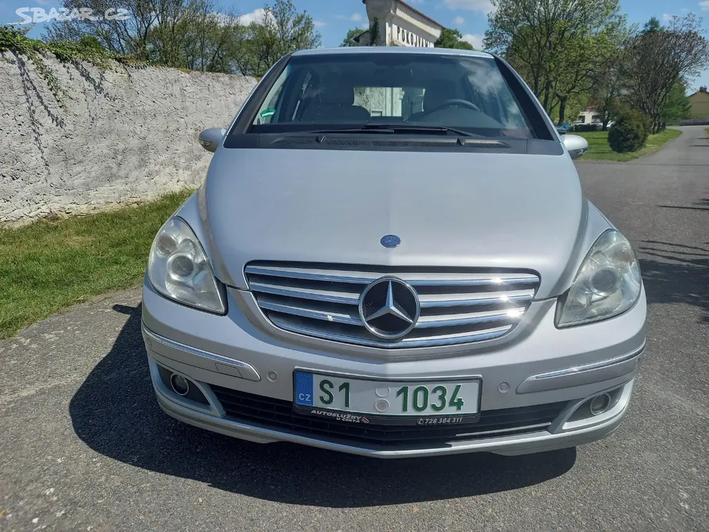 Mercedes-Benz Třídy B 200 CDI GPS NAVI AUTOMAT - fotka 2