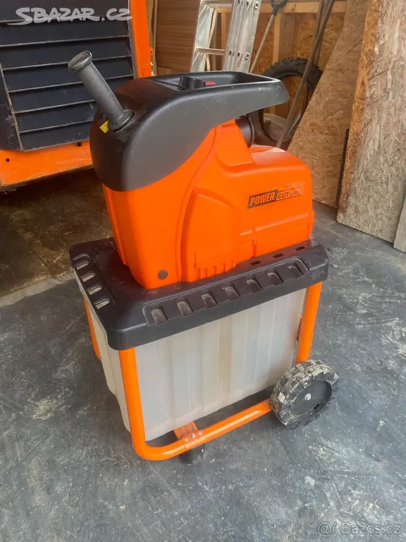 Drtic Powercut 2500 Recenze