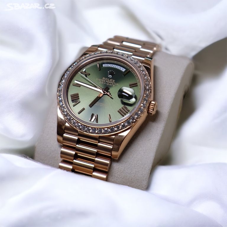 Rolex Day-Date 40 Diamond Bezel