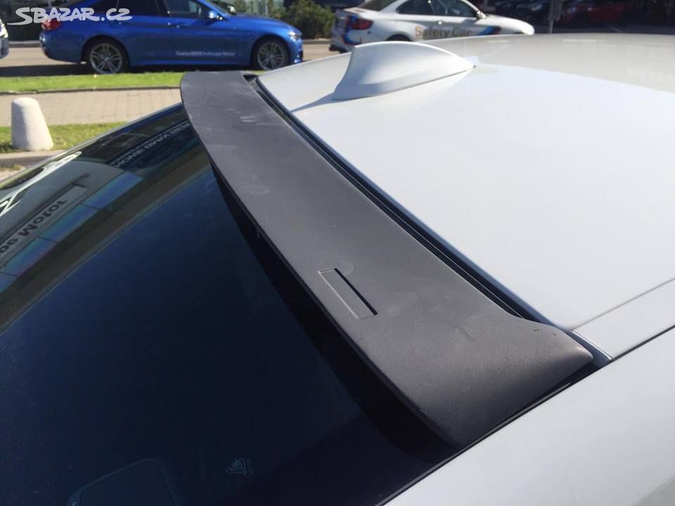 BMW 5 G30 SPOILER kridlo nad okno