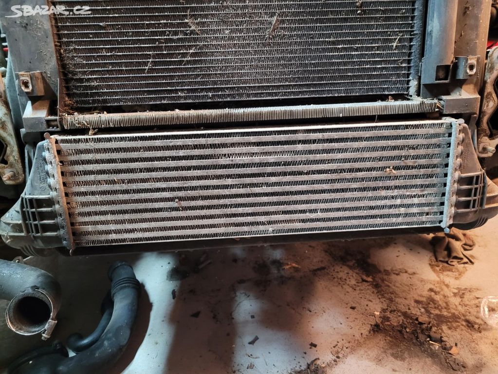 Intercooler chladič BMW X5 e53 3.0d 135kW