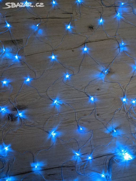 Vánoční LED síťka 2×2 m. modrá