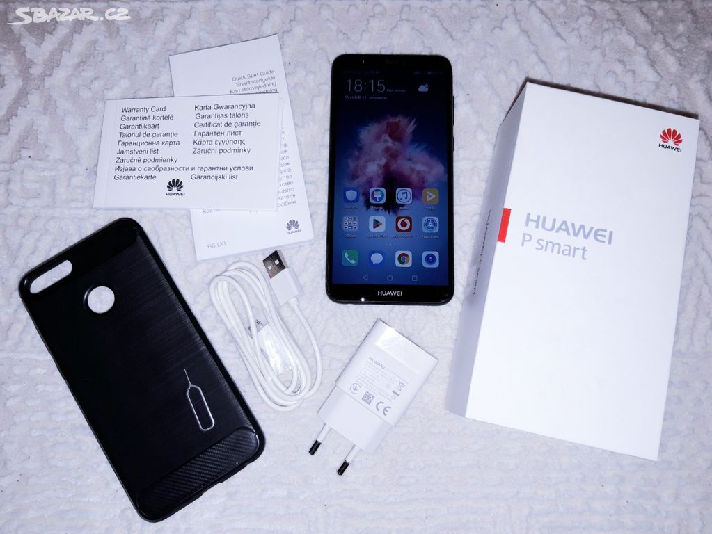 Mobil Huawei P smart - skvělý stav