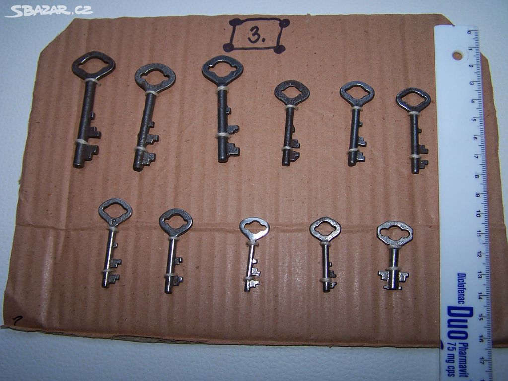 Staré klíče, různé velikosti, zajímavé tvary