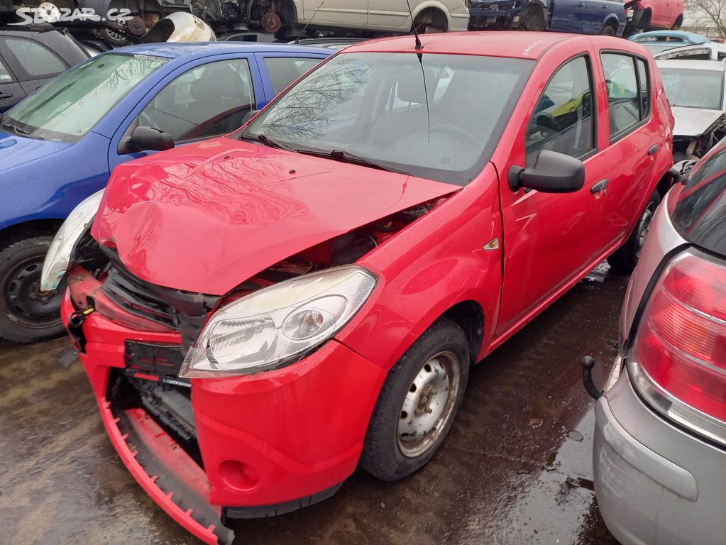 Dacia Sandero 1.4 ( K7J A 7 ) 55kW r.2009 červená