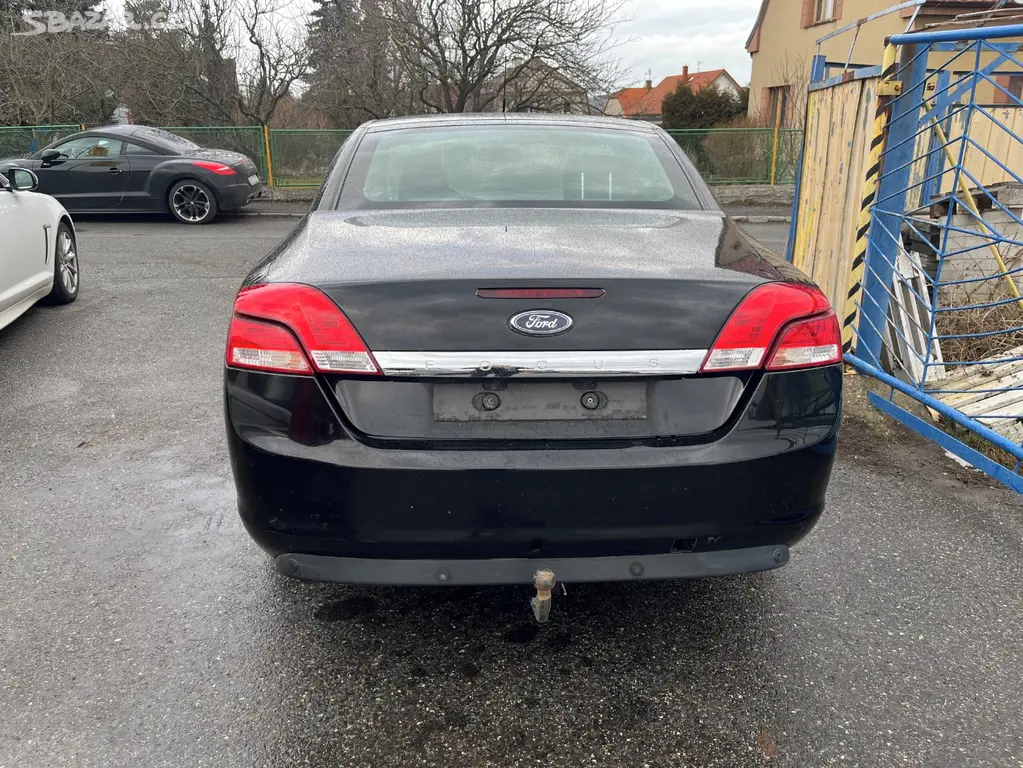 Ford Focus 2.0i 16V 107KW Kabriolet - fotka 5