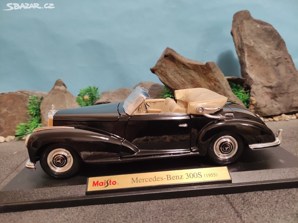 Prodám model 1:18 Mercedes Benz 300S