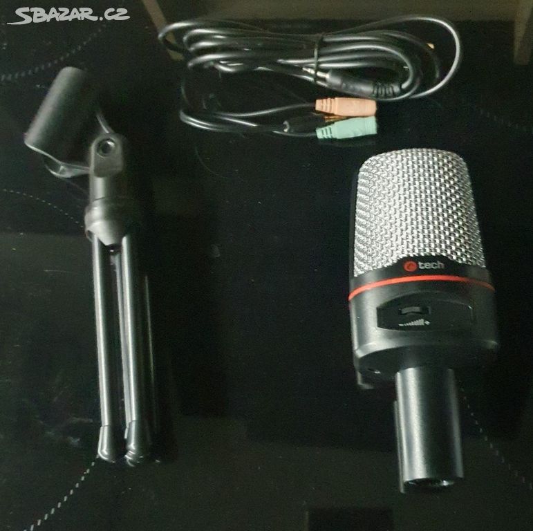 Stolní mikrofon k PC