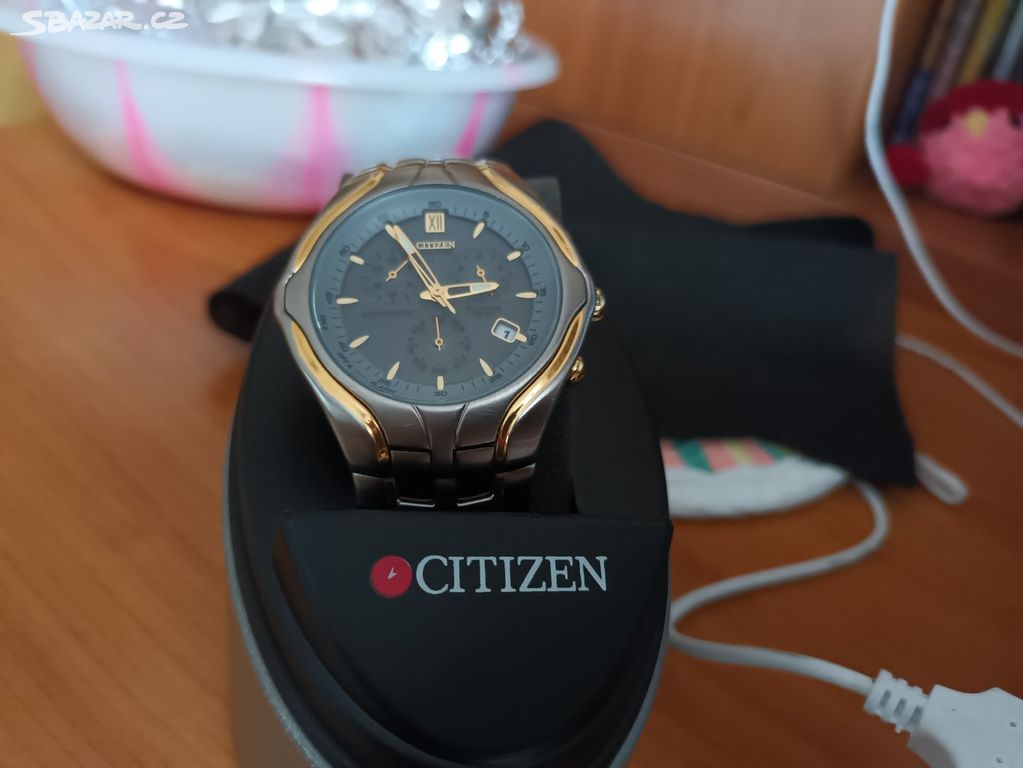 CITIZEN hodinky, ECO drive, titanové, po servise