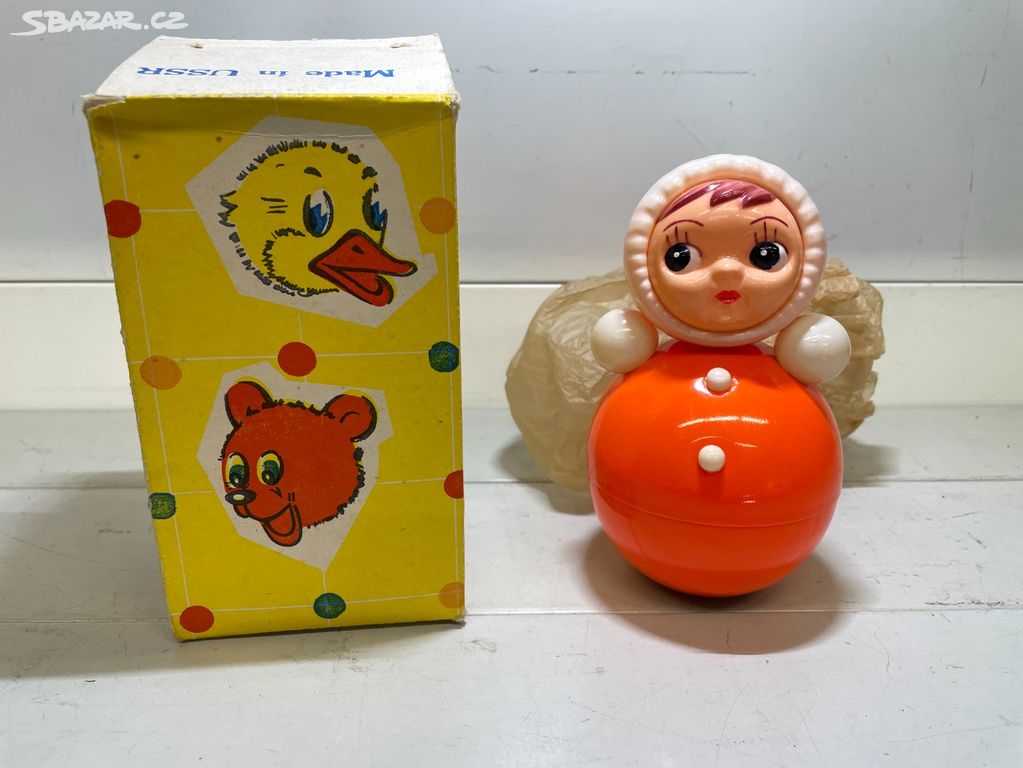 retro hračka panenka top stav + krabice