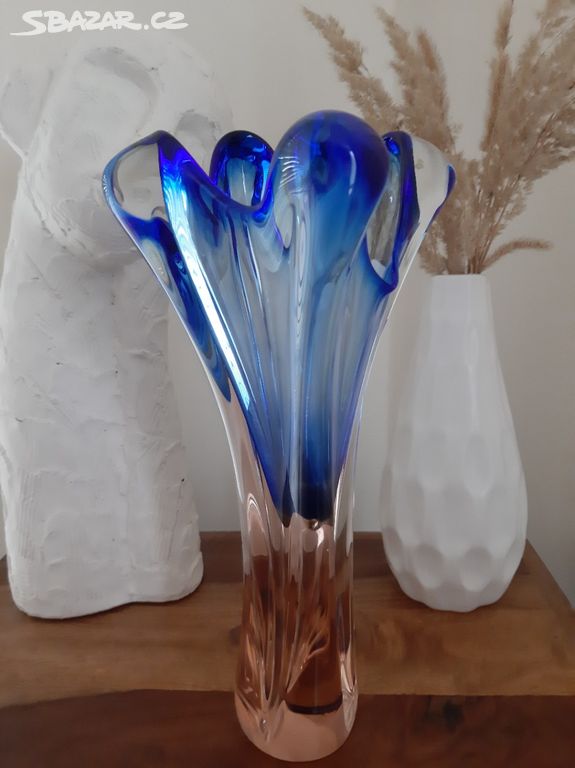Luxusní váza z hutního skla - Josef Hospodka