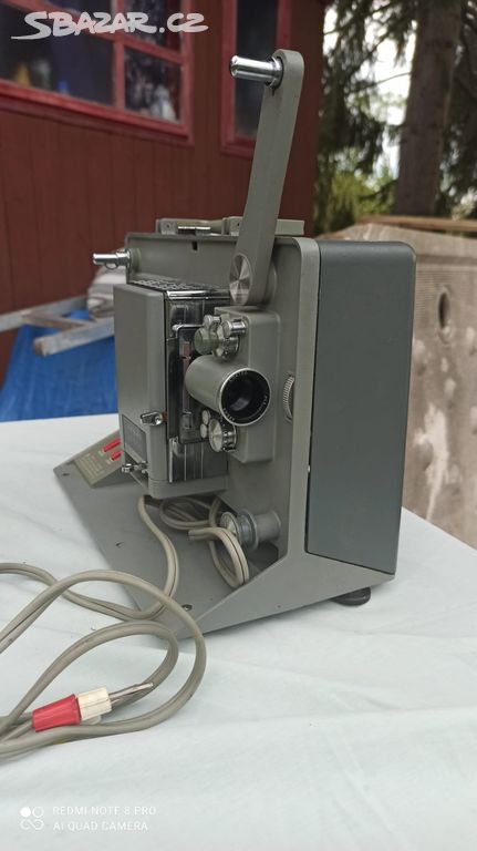 USA Projektor Argus M500 a Meopta Opemus II.