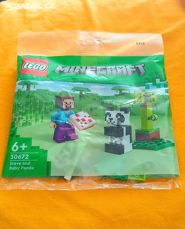 Nové lego Mojang Minecraft 6+ 30672 Steve Panda