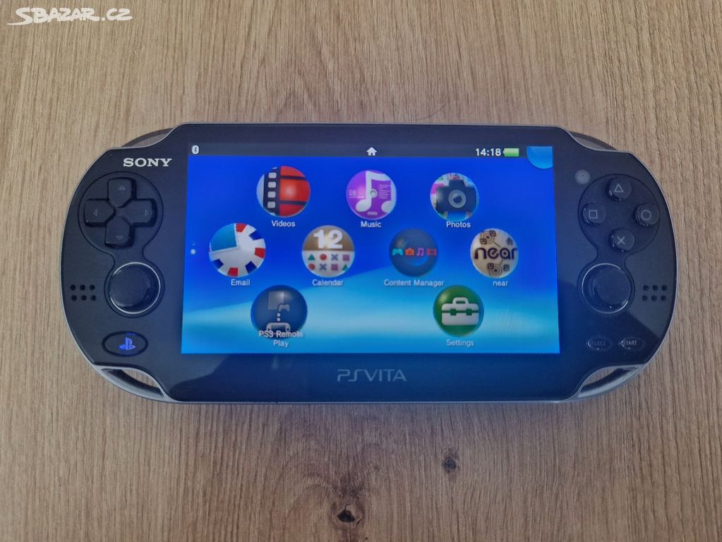 PlayStation Vita, PS Vita OLED PCH-1004