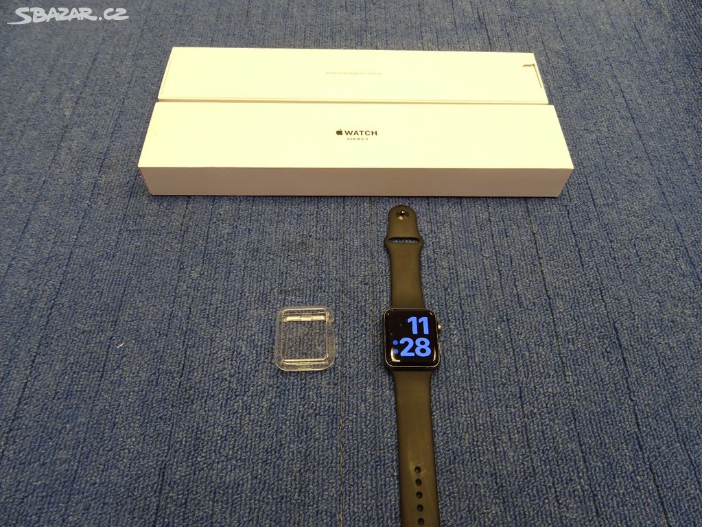 Chytré hodinky Apple Watch Series 3 42mm GPS