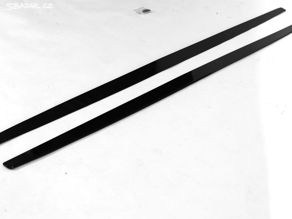 Podprahové lišty na BMW 3 - F30/F31 - černý lesk