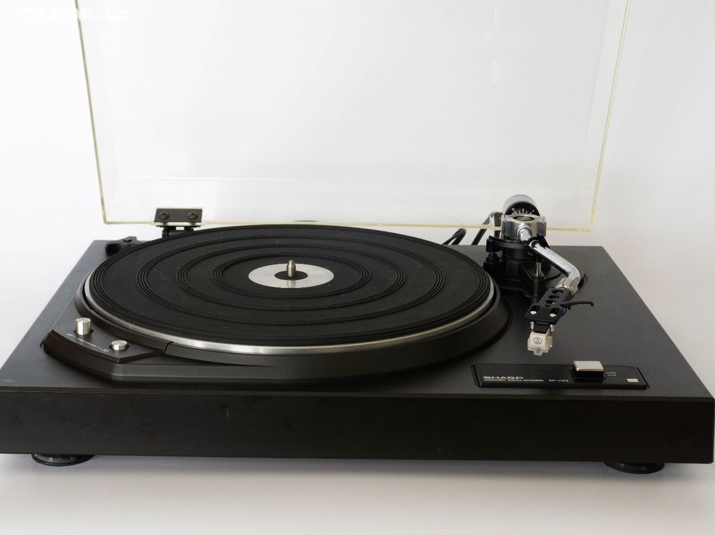 Prodám gramofon SHARP RP-1122 H