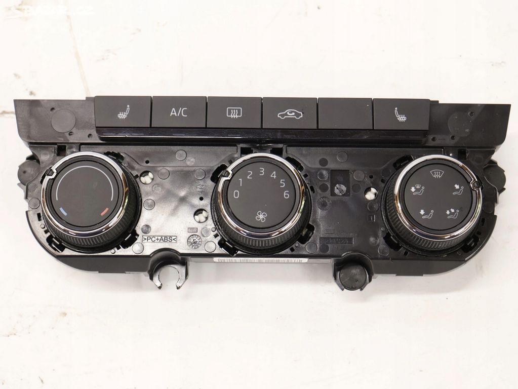 Škoda Octavia III panel klimatizace 5E0820047S