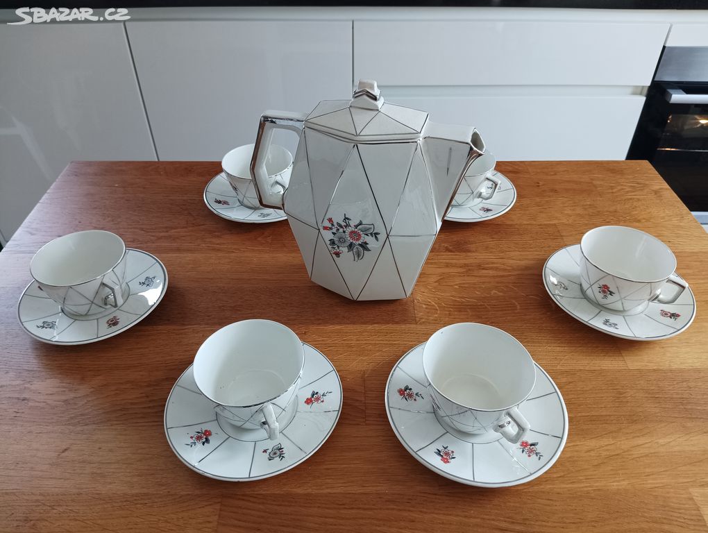 KUBISTICKÁ PORCELÁNOVÁ ČAJOVÁ SOUPRAVA CCP JM PORT