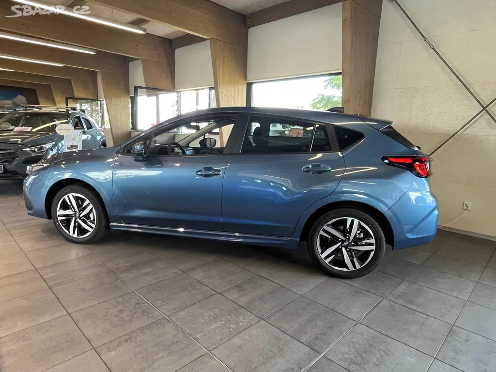 Subaru Impreza, 2.0 e-BOXER Active - fotka 2