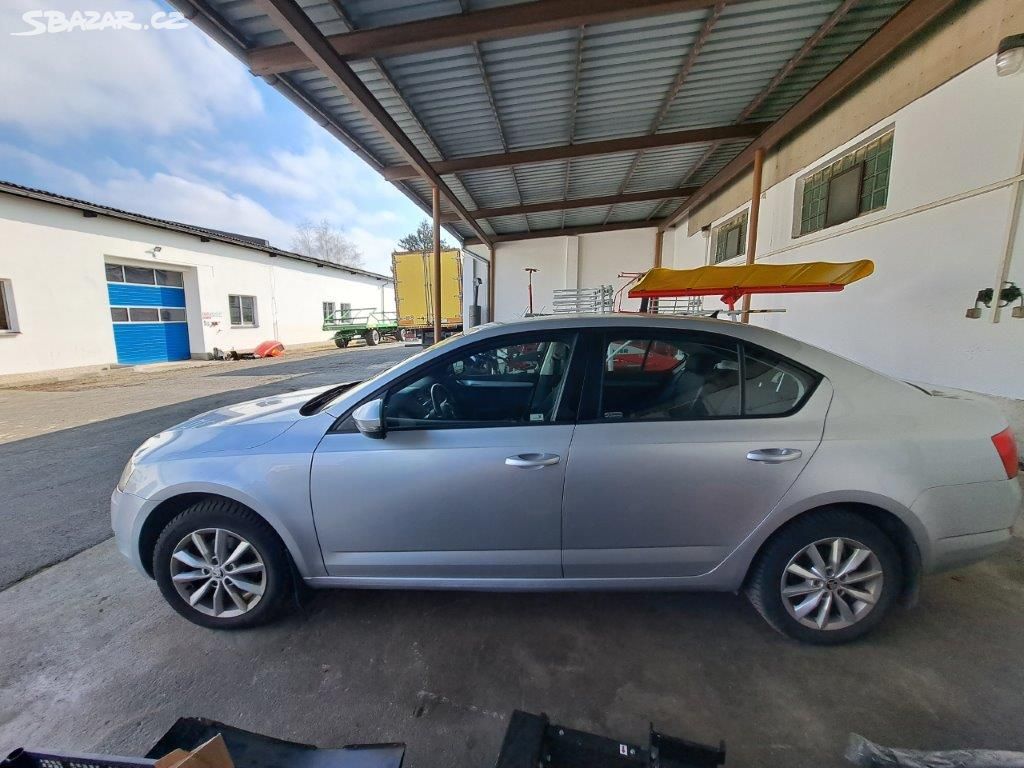 ŠKODA OCTAVIA, r. 2016, nájezd 234 000 km, 66 kW