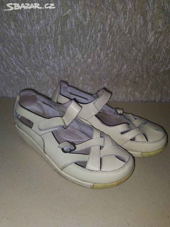 Kožené páskové boty - sandály