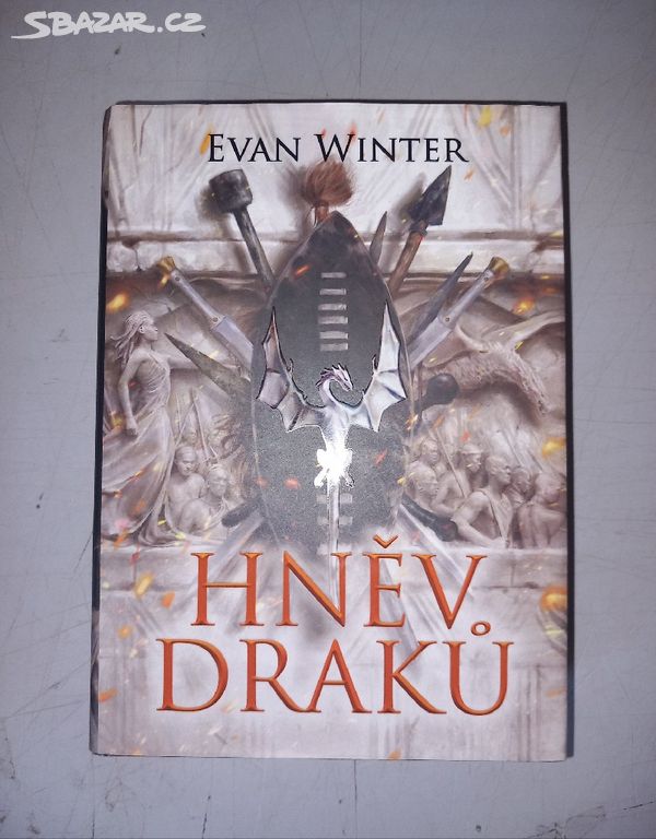 Evan Winter HNĚV DRAKŮ (2022)Top